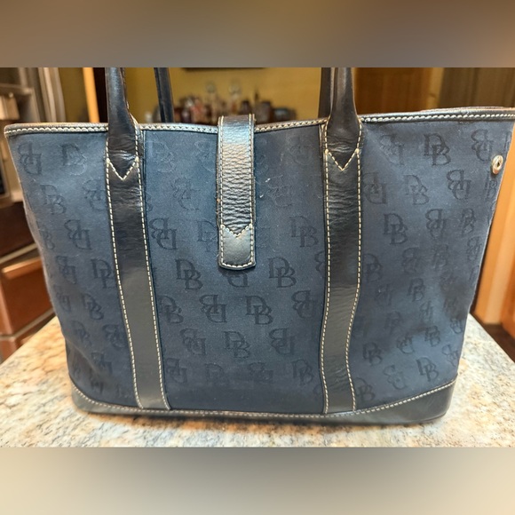 Dooney & Bourke Handbags - Dooney & Bourke Blue Tote Bag